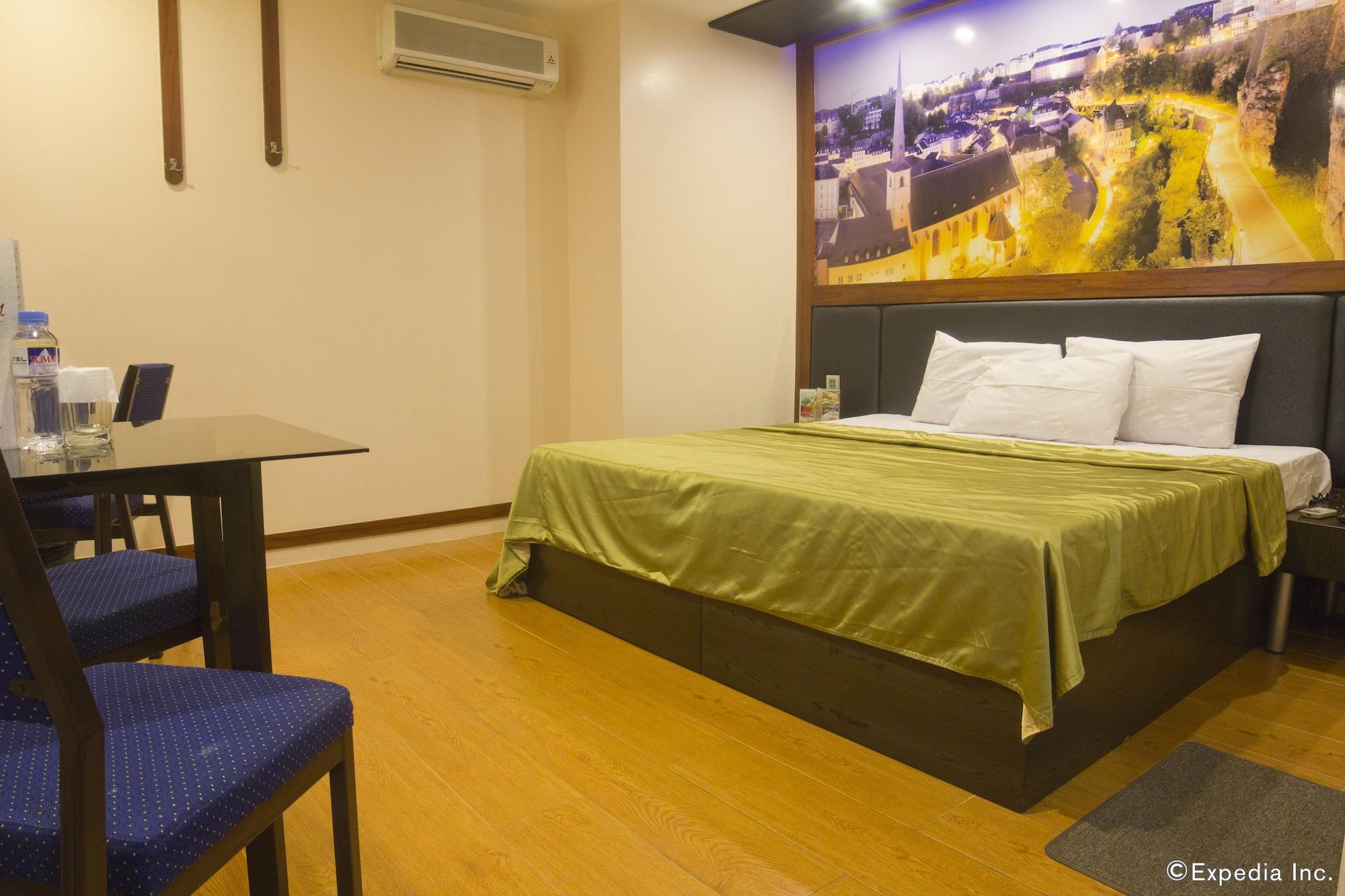 Eurotel North Edsa Quezon City Exterior photo