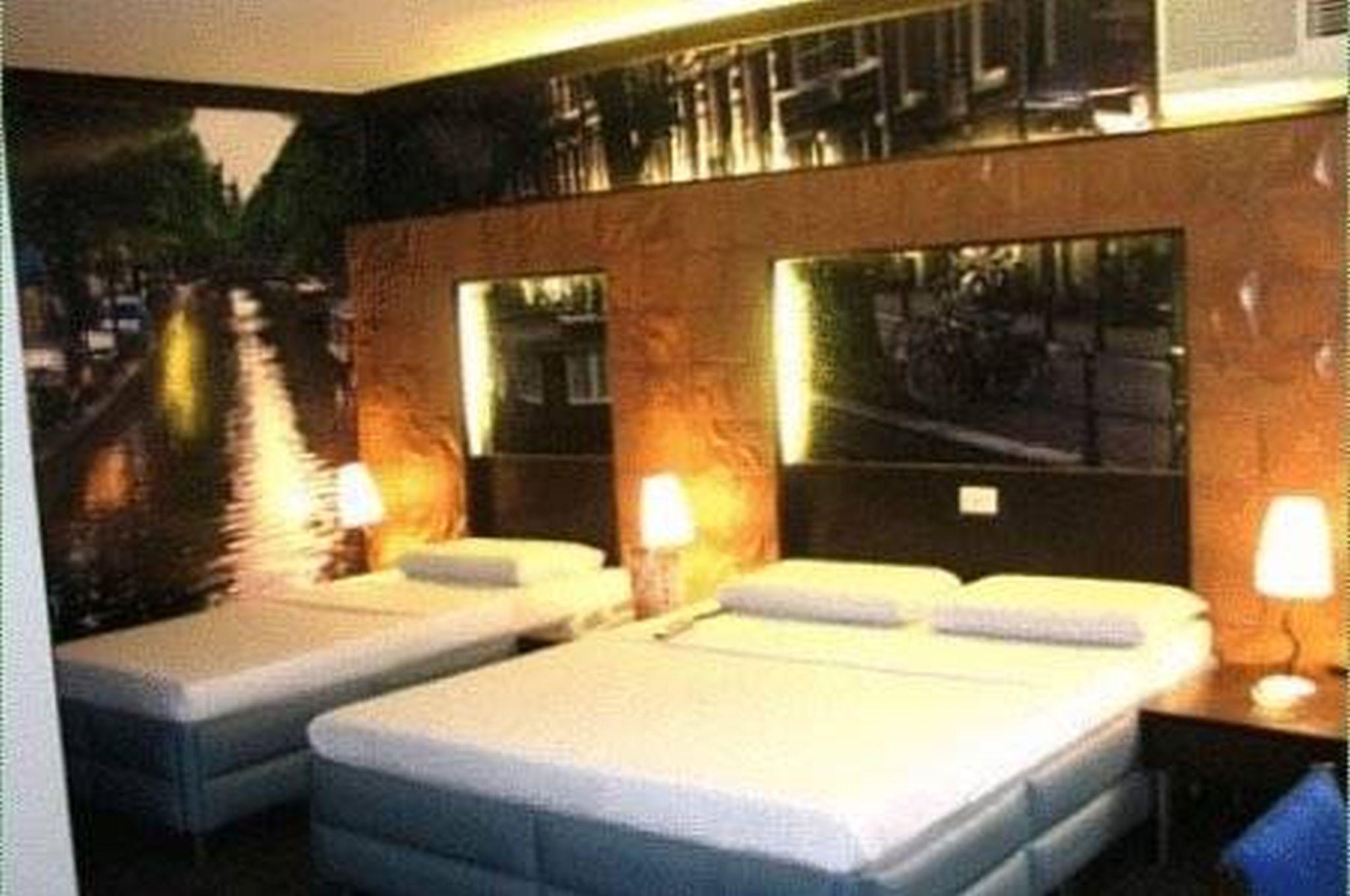 Eurotel North Edsa Quezon City Exterior photo