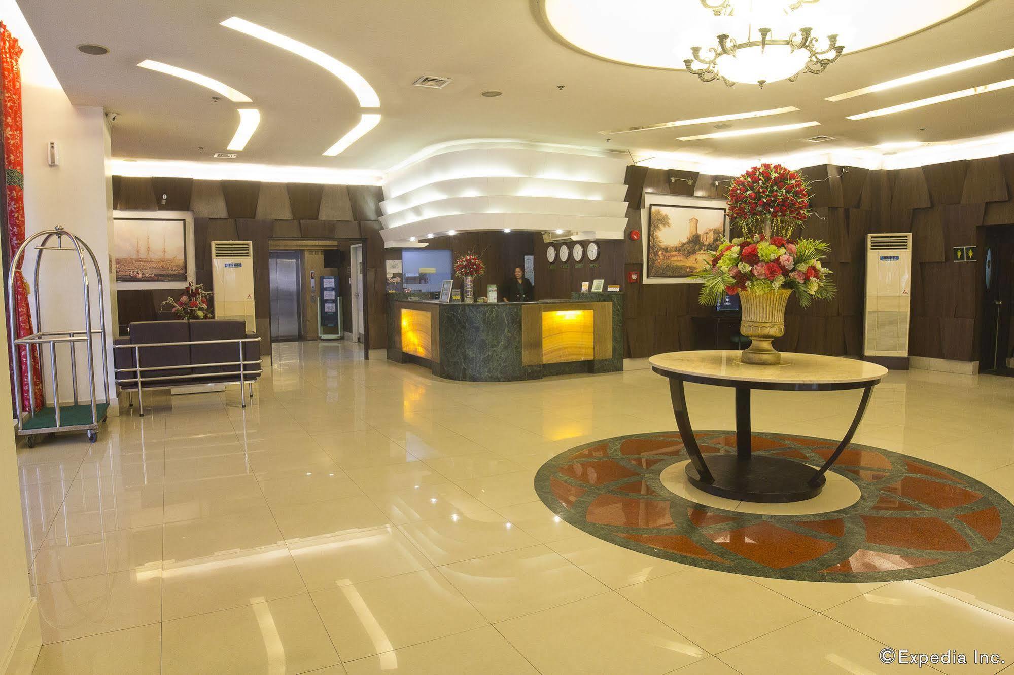 Eurotel North Edsa Quezon City Exterior photo