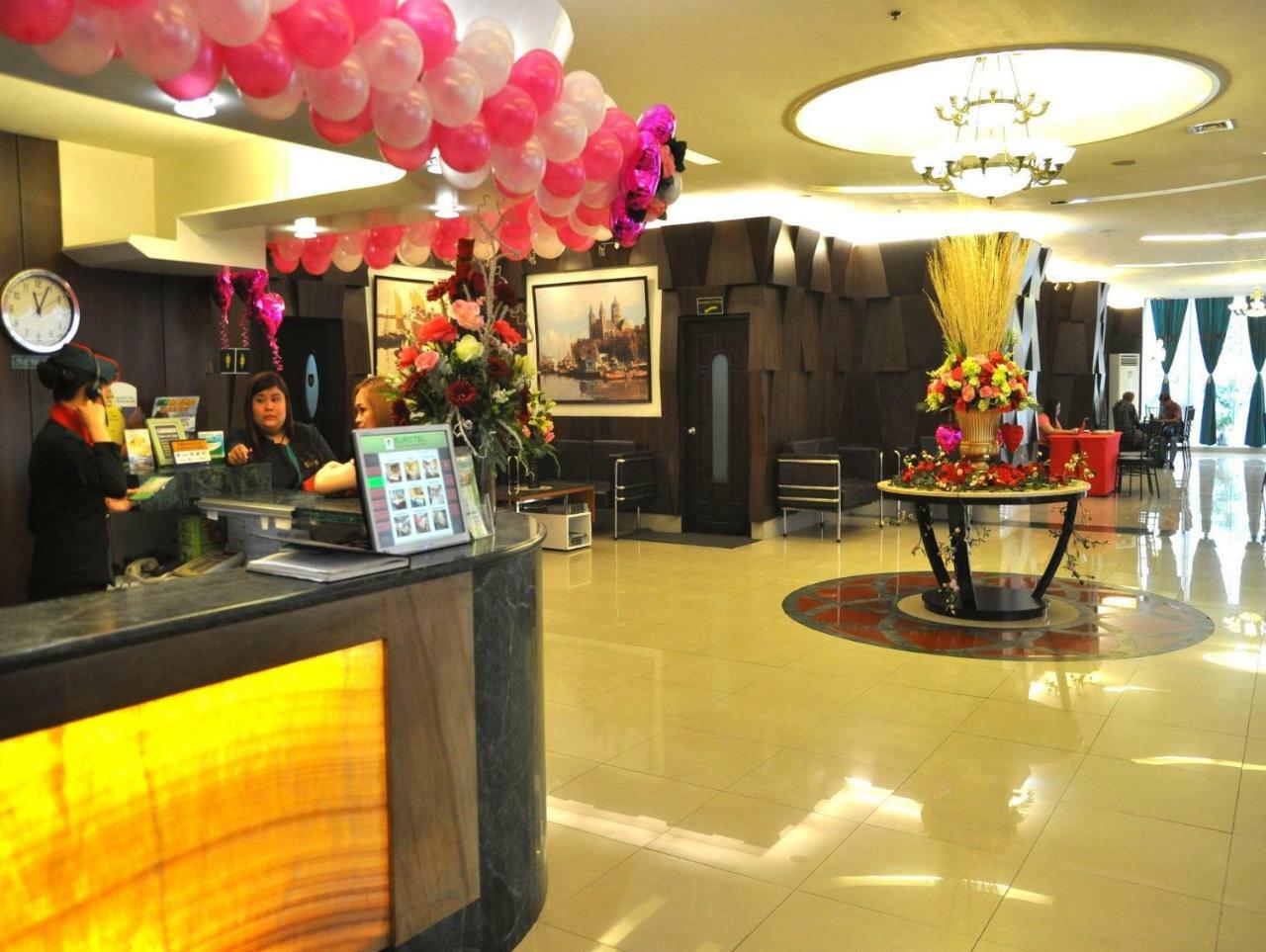 Eurotel North Edsa Quezon City Exterior photo